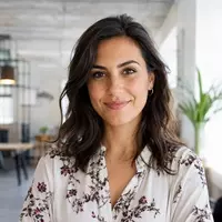 Lucia Romano customer portrait